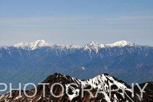 南アルプスの峰々(八ヶ岳・赤岳)　